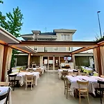 Passeggiata Frühstückspension 4*